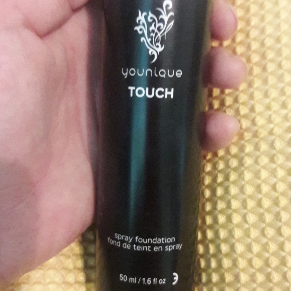 Younique Spray Foundation